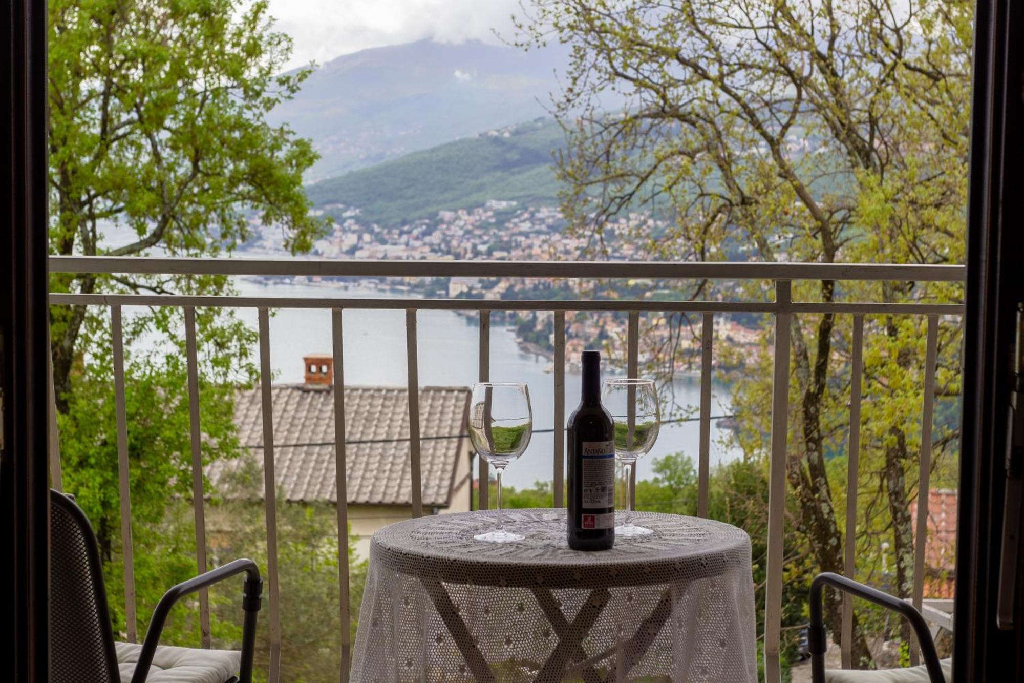 Sea View Retreat With 170Mbps Wifi And Sunny Balcony Apartment Kastav Exterior photo